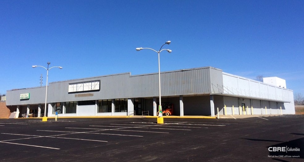 More Photos Of 907 E Main St, Westminster General Retail For Lease