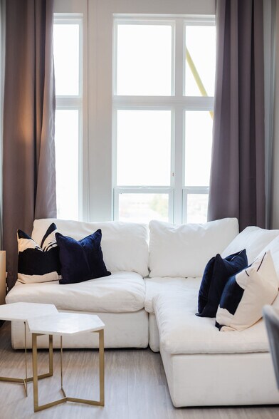 More Photos Of 1425 Winnifred St, Charlotte Apartments For Lease