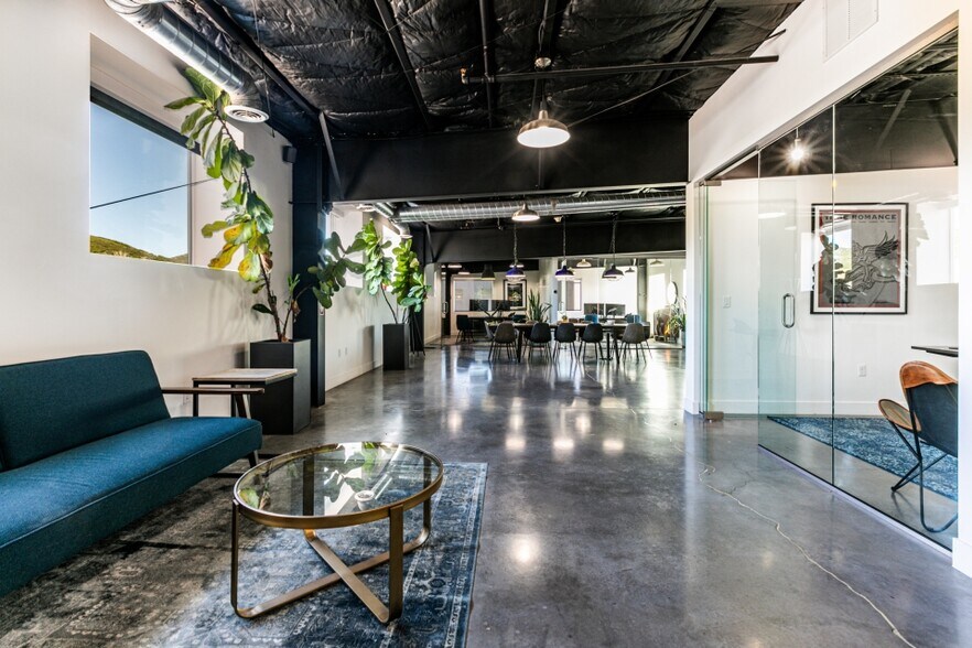 More Photos Of 4383 Forestdale Dr, Park City Warehouse For Lease