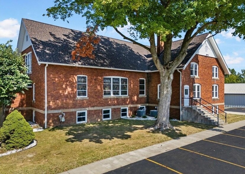 Primary Photo Of 120 Lake Ave NE, Hartville Religious Facility For Sale