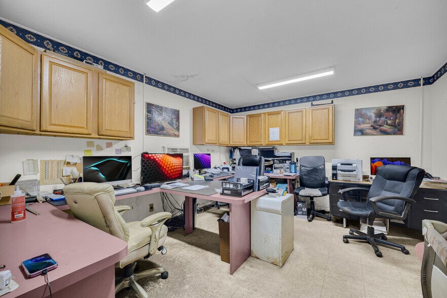 More Photos Of 810 Old Hull Rd, Athens Industrial For Sale