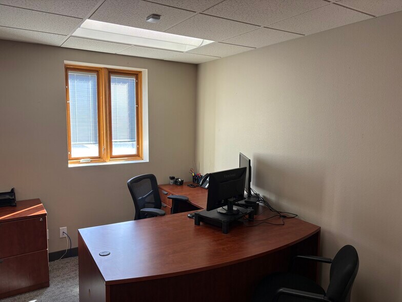 More Photos Of 428 W Shoshone St, Pasco Office For Sale