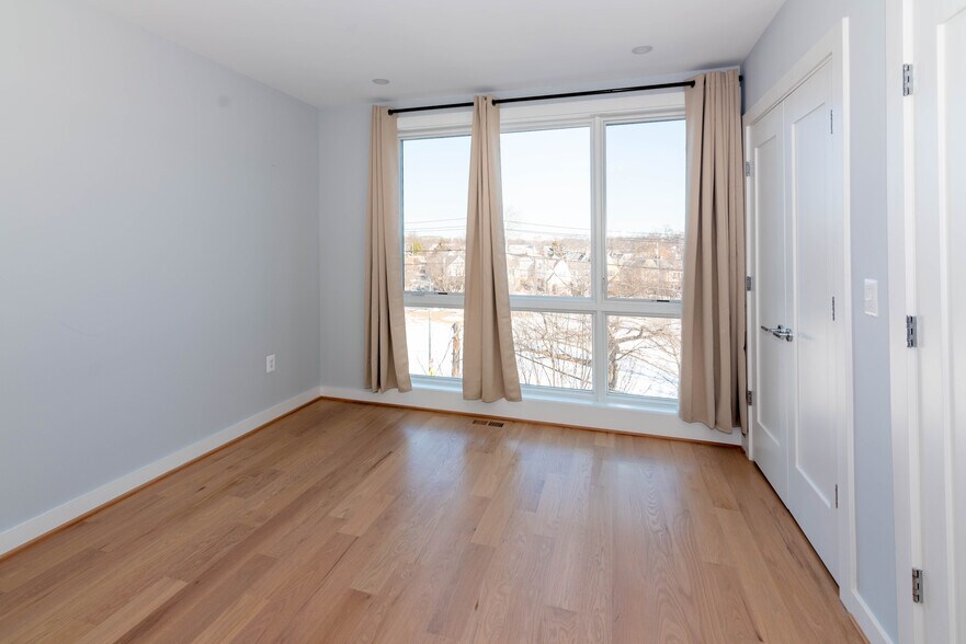 More Photos Of 424 Missouri Ave NW, Washington Multifamily For Sale