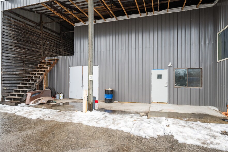 More Photos Of 1319 Tile Factory Ln, Louisville Land For Lease