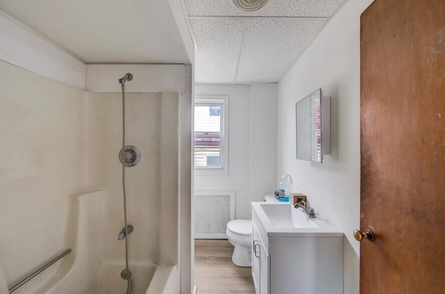 More Photos Of , Scranton General Retail For Sale