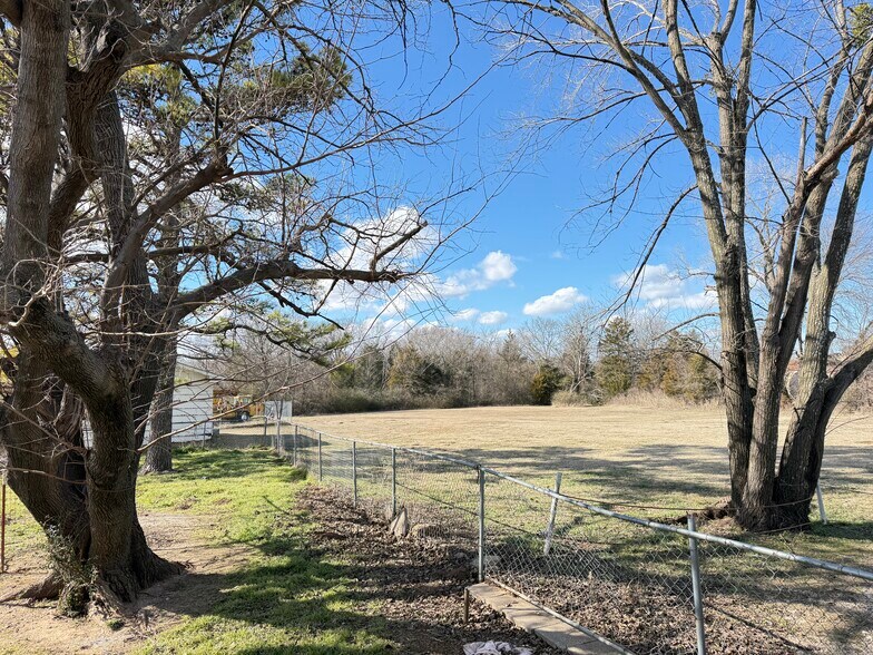 More Photos Of 12525 Old Highway 99, Seminole Warehouse For Sale