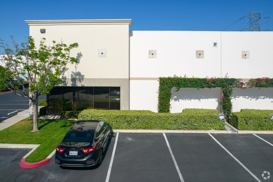 More Photos Of 14702-14738 Central Ave, Chino Warehouse For Lease