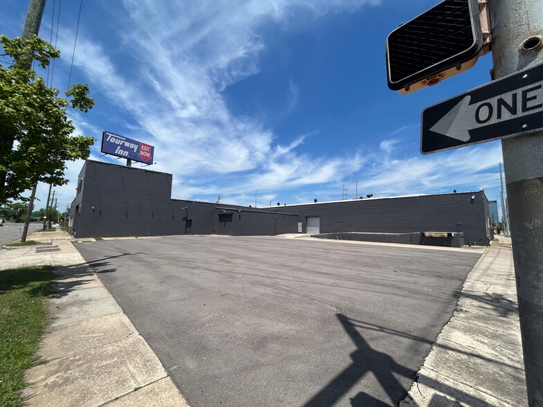 More Photos Of 511 11th St N, Birmingham Warehouse For Sale