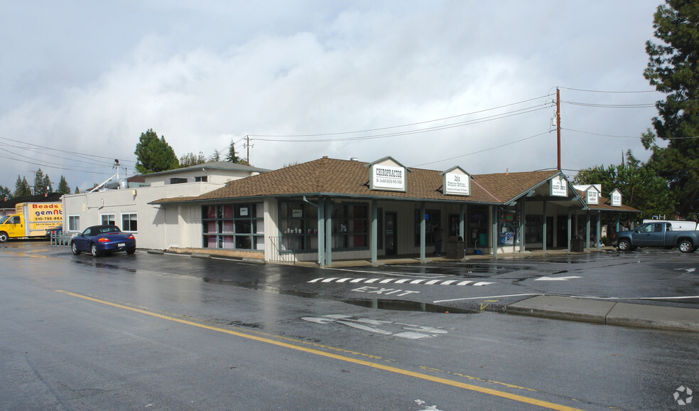 Primary Photo Of 982-998 El Monte Ave, Mountain View Freestanding For Lease