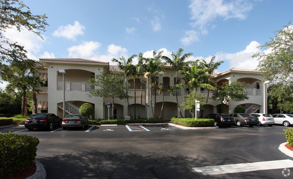 More Photos Of 2883 Executive Park Dr, Weston Office For Sale