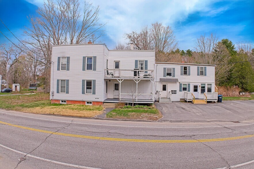 More Photos Of 15 South St, Freeport Apartments For Sale