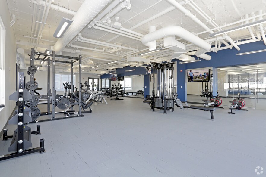 More Photos Of 1140 N Wells St, Chicago Apartments For Lease