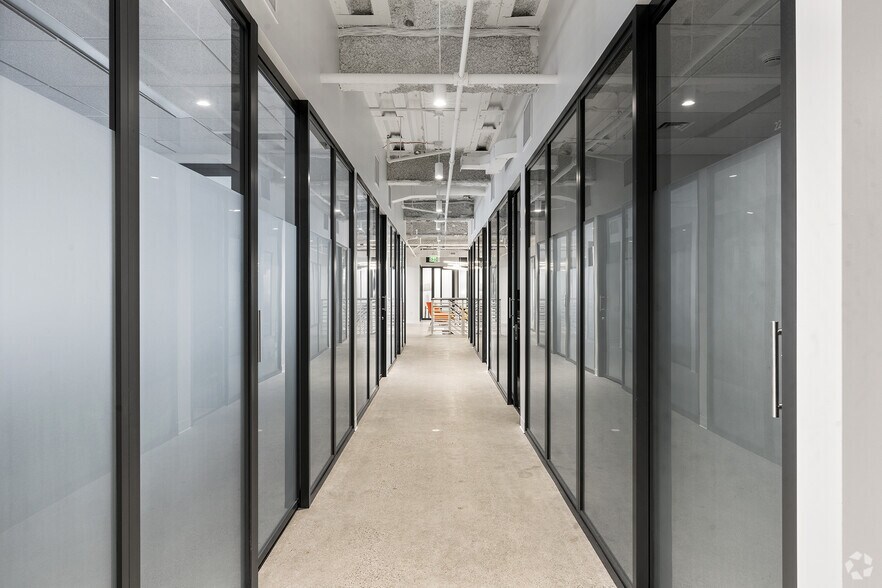 More Photos Of 44 S Broadway, White Plains Coworking Space