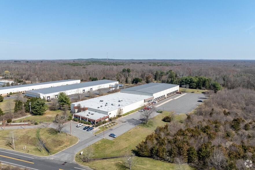 More Photos Of 317 Fairfield Rd, Howell Warehouse For Sale