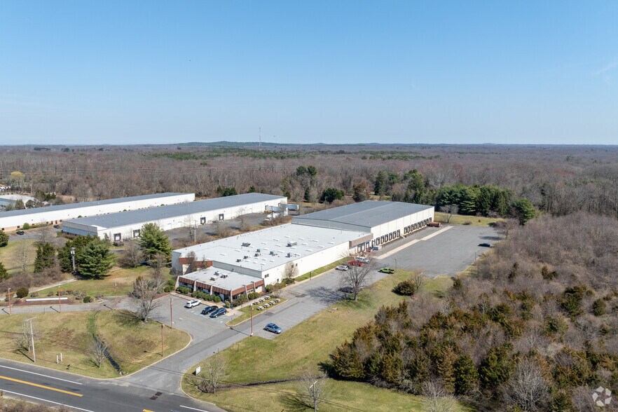 More Photos Of 317 Fairfield Rd, Howell Warehouse For Sale