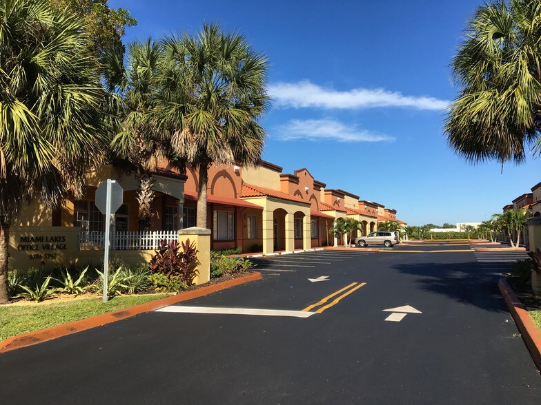 More Photos Of 5781-5797 NW 151st St, Miami Lakes Loft Creative Space For Sale