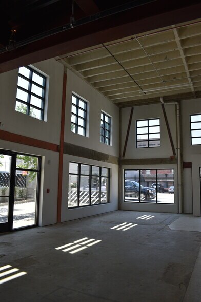 More Photos Of 211 13th St, Columbus Unknown For Lease