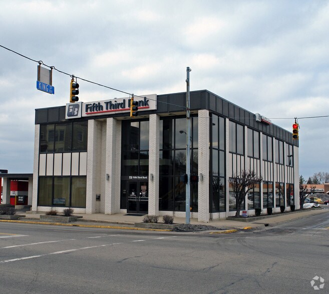 More Photos Of 100 W Main St, Xenia Bank For Sale