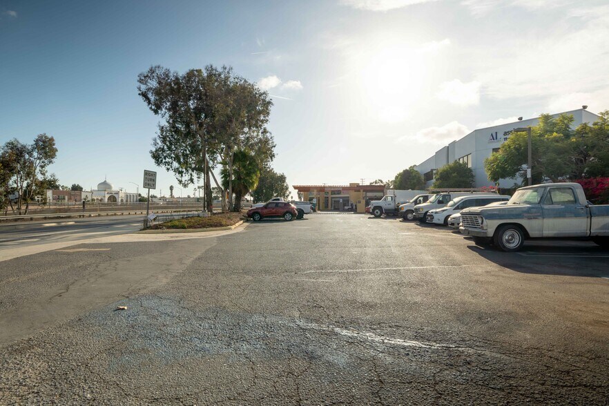 More Photos Of 2285 Newport Blvd, Costa Mesa Carwash For Lease