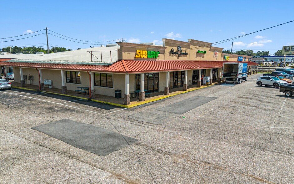 More Photos Of 206 E Reelfoot Ave, Union City General Retail For Sale