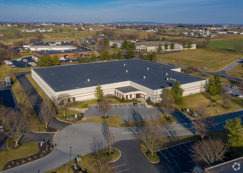 More Photos Of 1828 Freedom Rd, Lancaster Warehouse For Lease