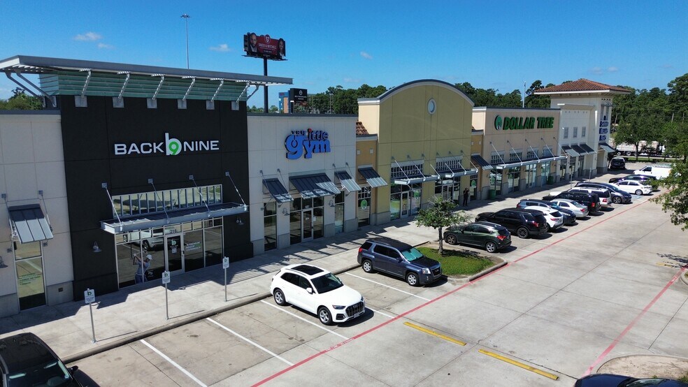 More Photos Of 17937-17945 I-45 S, Shenandoah Unknown For Lease