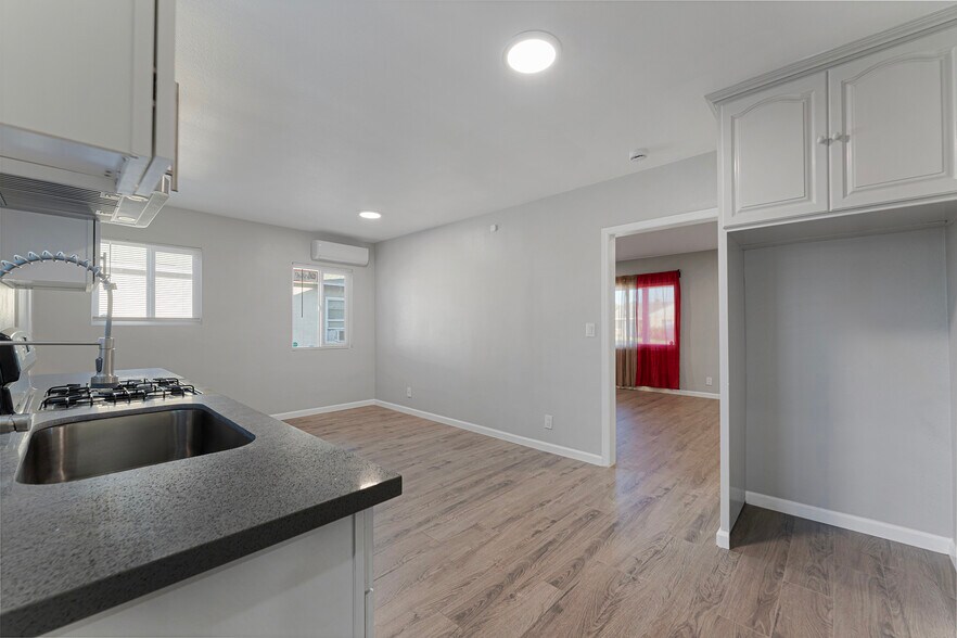 More Photos Of 805 S 10th St, Montebello Multifamily For Sale