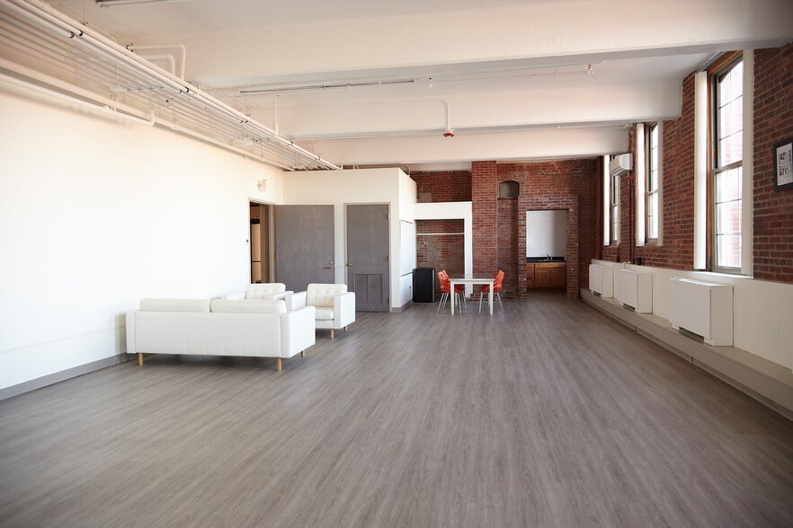 More Photos Of 320 Nevada St, Newton Loft Creative Space For Lease