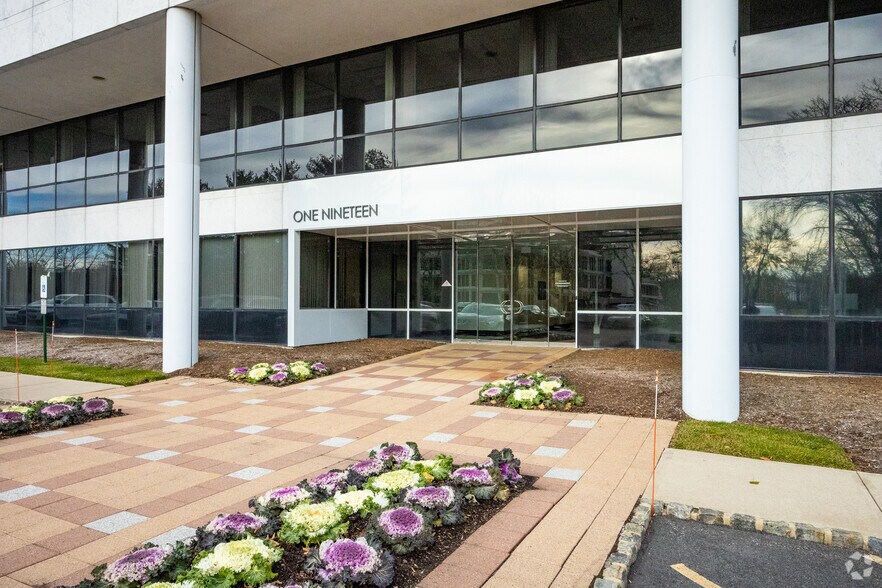 More Photos Of 119 Cherry Hill Rd, Parsippany Office For Lease