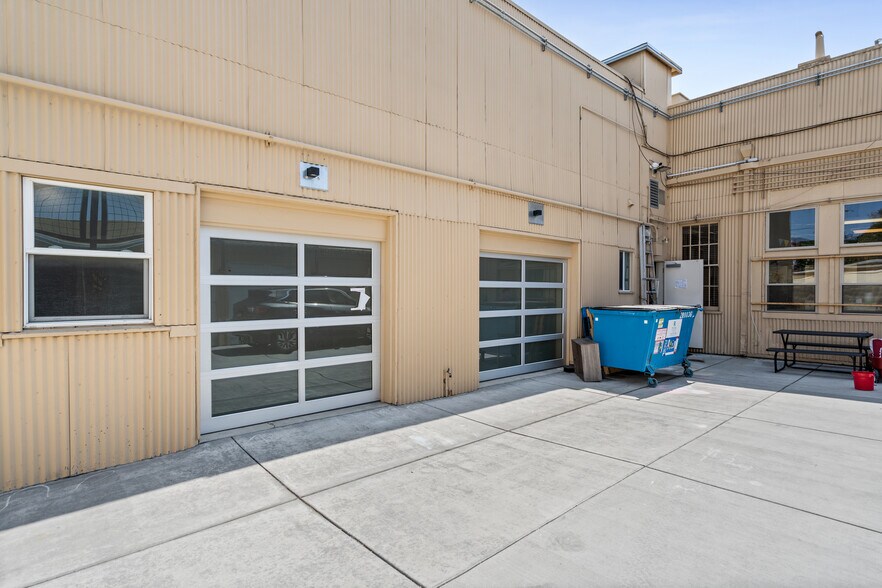 More Photos Of 629-639 S B St, San Mateo Storefront For Lease