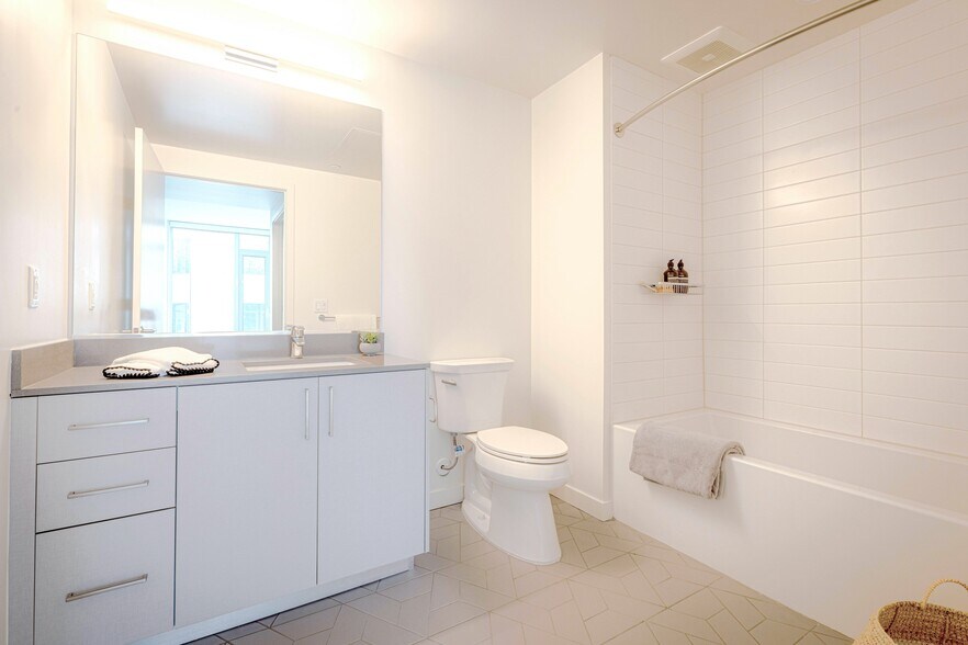 More Photos Of 2016 Telegraph Ave, Oakland Multifamily For Sale