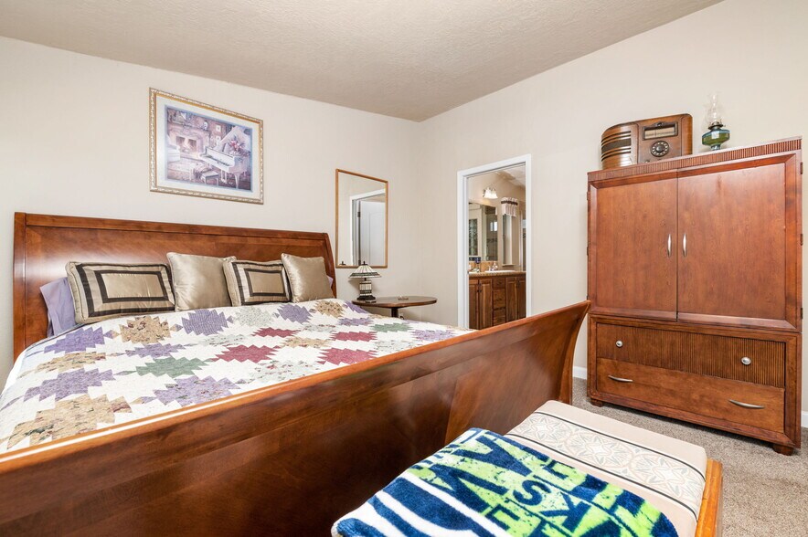 More Photos Of 110 Seubert Heights Dr, Cottonwood Trailer Camper Park For Sale