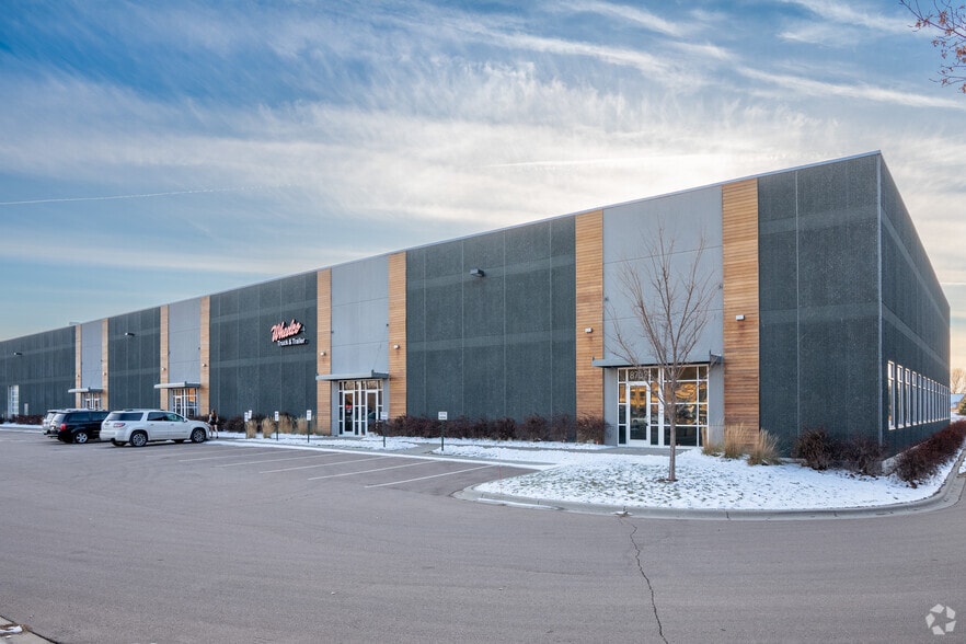 More Photos Of 8700-8720 Eagle Creek Pky, Savage Warehouse For Lease