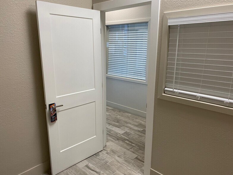 More Photos Of 2001 S Rainbow Blvd, Las Vegas General Retail For Sale