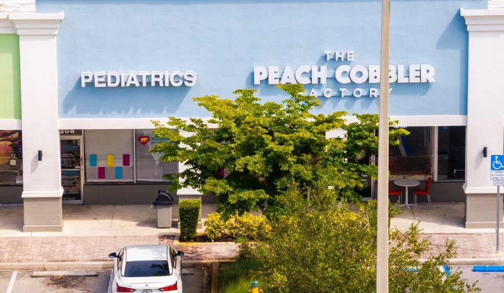 More Photos Of 130 N University Dr, Pembroke Pines Unknown For Lease