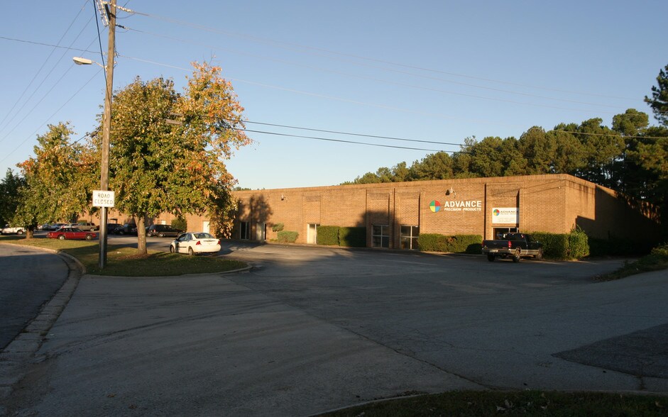 More Photos Of 500-530 Interchange Dr SW, Atlanta Warehouse For Lease