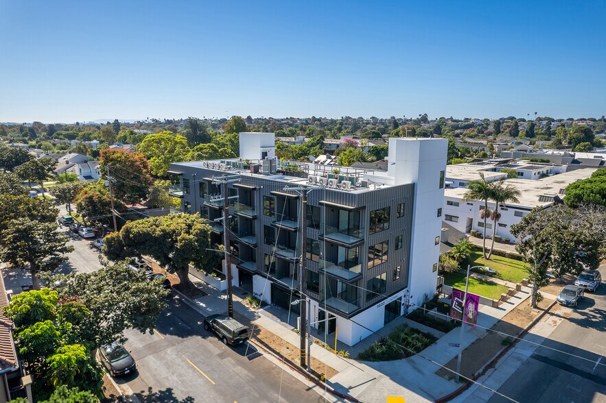 More Photos Of 11600 National Blvd, Los Angeles Apartments For Sale