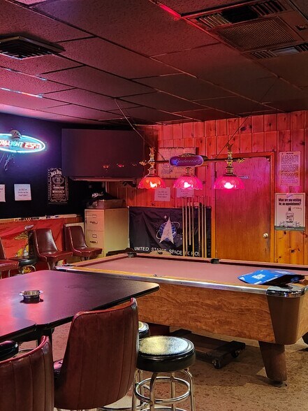 More Photos Of 100 1st St, Ault General Retail For Lease