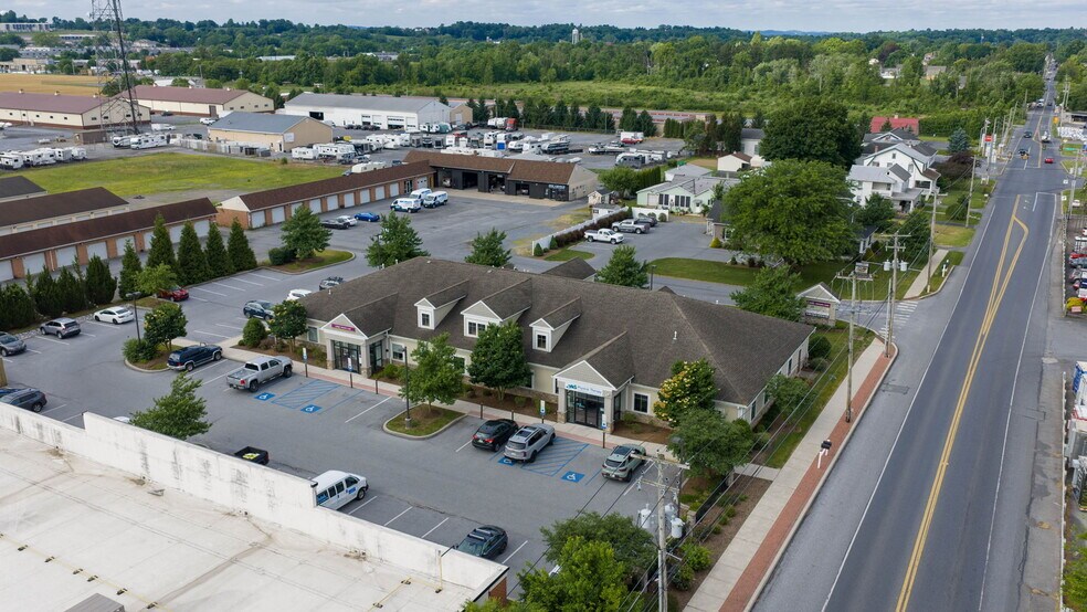 More Photos Of 84 Doe Run Rd, Manheim Medical For Lease