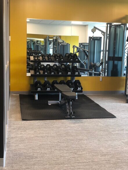 More Photos Of 1000 Technology Dr, Fairmont Office For Lease