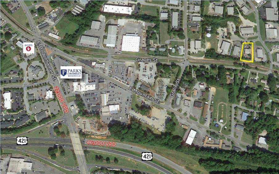 More Photos Of 122 Majestic Way Ct, Kernersville Distribution For Lease