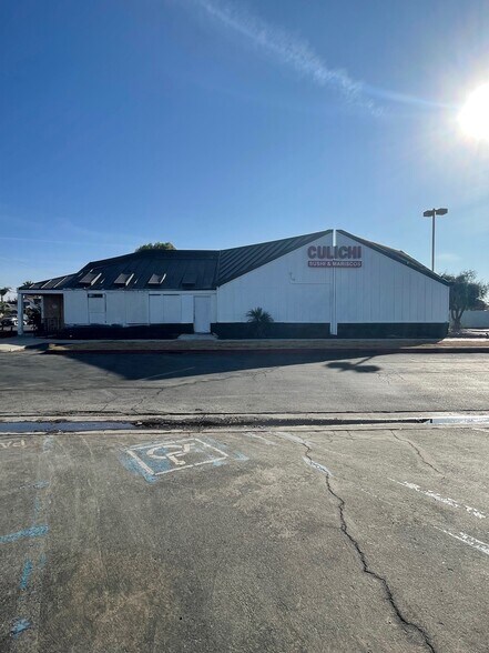 More Photos Of 3017 Wilson Rd, Bakersfield Restaurant For Lease