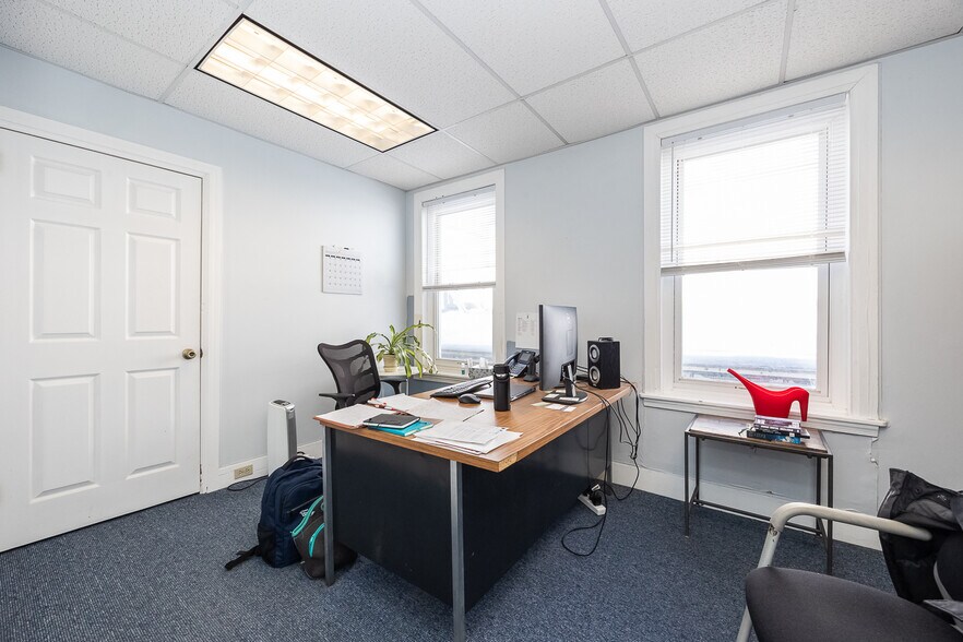 More Photos Of 67-73 Harry St, Conshohocken Office For Lease