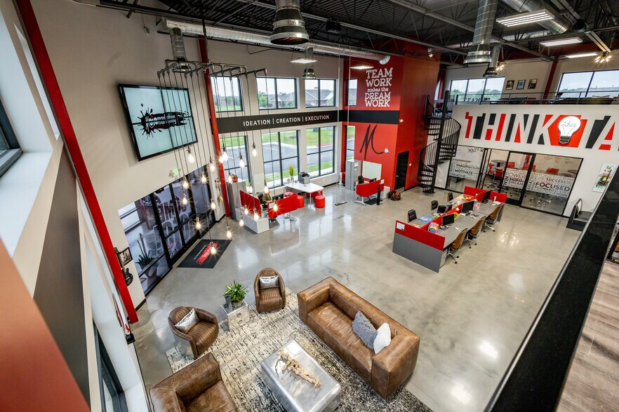 More Photos Of 205 SE 22nd St, Bentonville Loft Creative Space For Lease