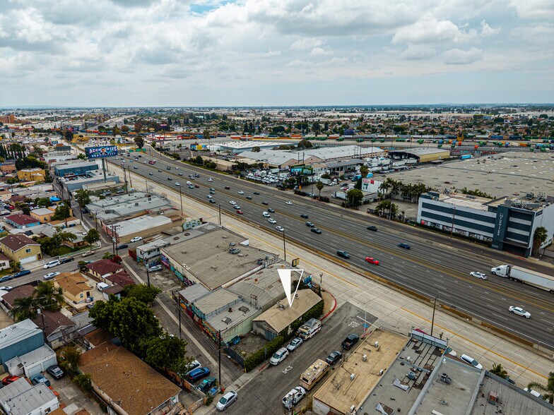 More Photos Of 4901 Telegraph Rd, East Los Angeles Flex For Sale