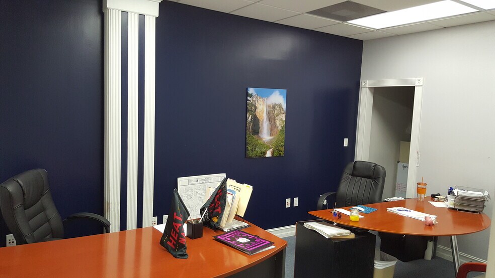 More Photos Of 7500 NW 25th St, Miami Warehouse For Sale
