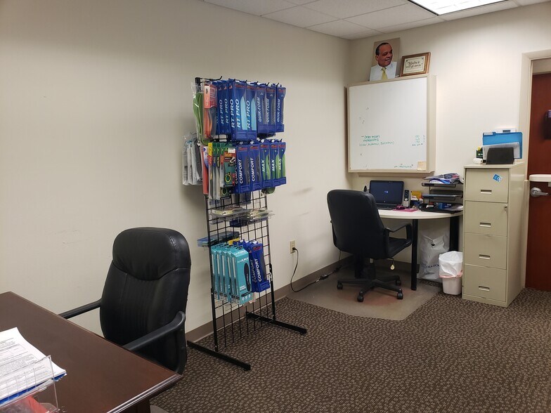 More Photos Of 510 W Main St, Bartow Coworking Space