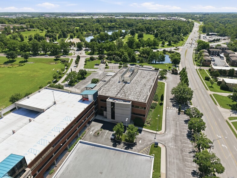 More Photos Of 1705 E Broadway, Columbia Medical For Lease
