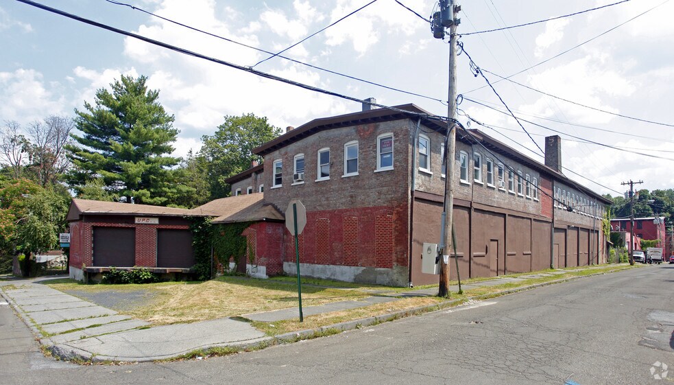 Primary Photo Of 24 Johnes St, Newburgh Light Manufacturing For Lease