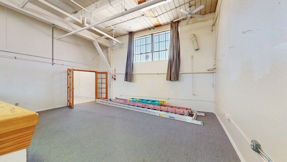 More Photos Of 1001-1019 Camelia St, Berkeley Storefront Retail Office For Lease